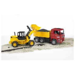 camion man con pala meccanica fr130