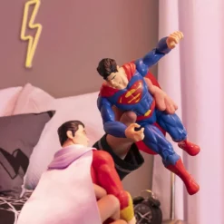 dc comics - superman - personaggio snodabile di 30cm