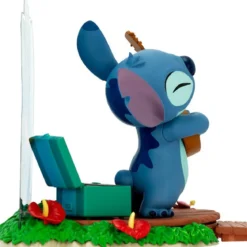disney: lilo & stitch - stitch with guitar - statua 10cm