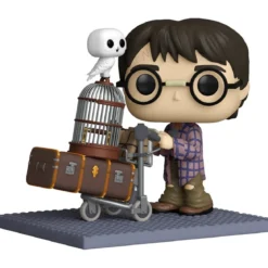 harry potter: anniversary - harry potter pushing trolley 9cm - funko pop! 135