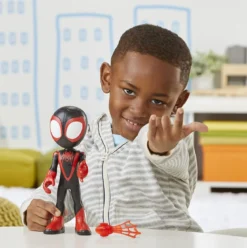 marvel spidey e i suoi fantastici amici - miles morales spiderman mega 25cm