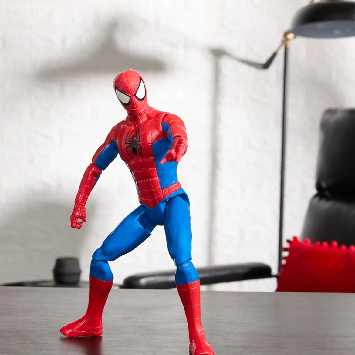 marvel titan hero - spiderman 30cm articolato