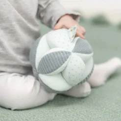palla attività con sonaglio lapidou in peluche verde menta - 15cm