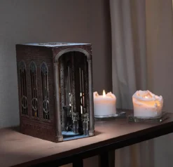 tiny adventures - book nook - game of thrones, il trono di spade